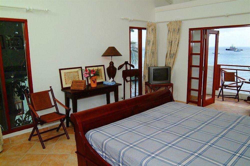 The Old Gin House Aparthotel Oranjestad  Exterior photo